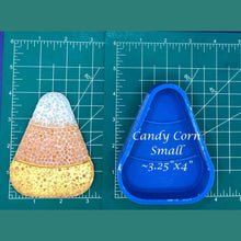 Load image into Gallery viewer, Candy Corn - Silicone Freshie Mold
