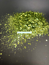 Load image into Gallery viewer, Gator Sparkle Chunky Mixed Glitter
