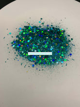 Load image into Gallery viewer, Oasis Holographic Chunky Mixed Glitter
