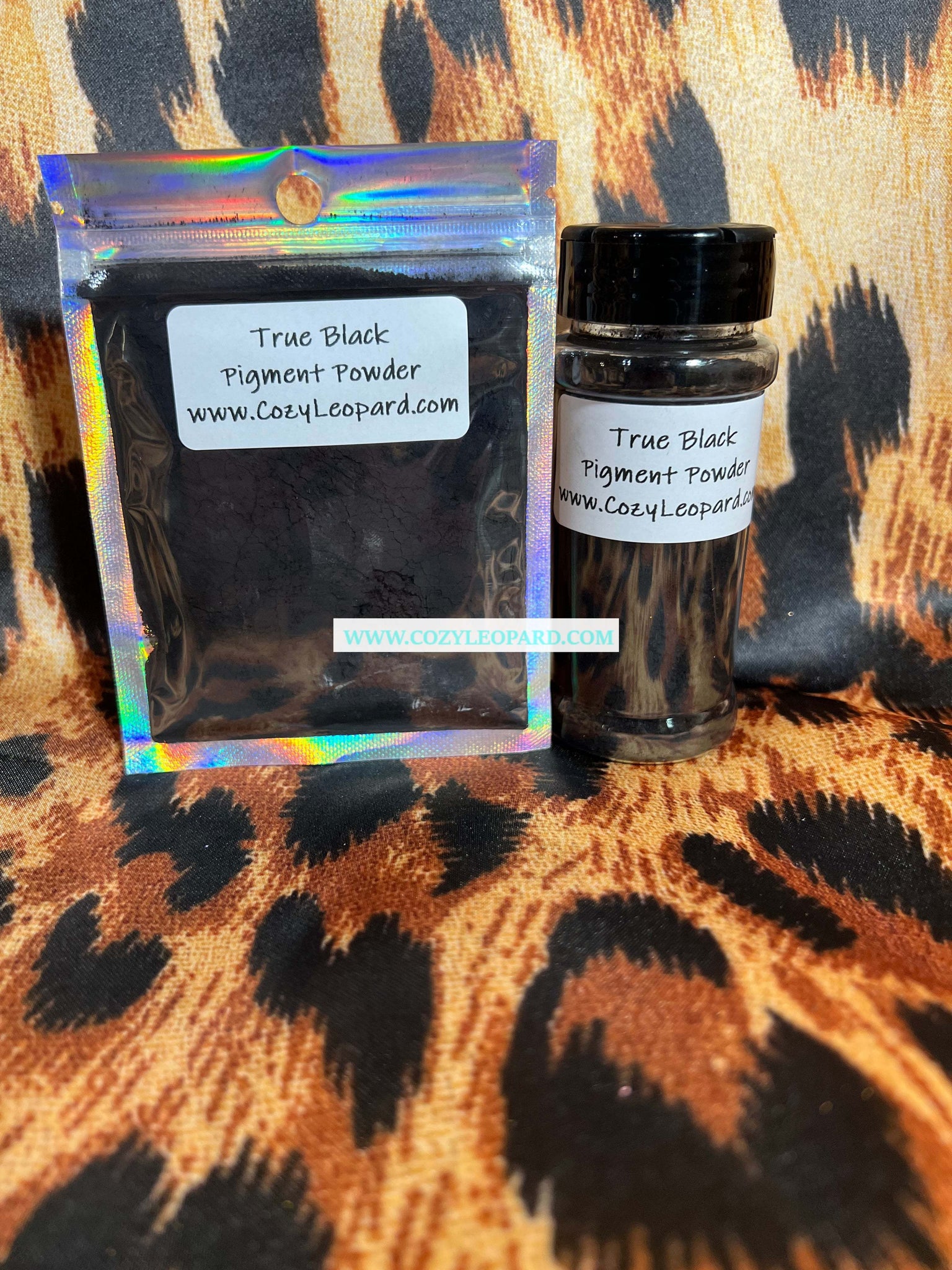 True Black Pigment Powder – Cozy Leopard Boutique